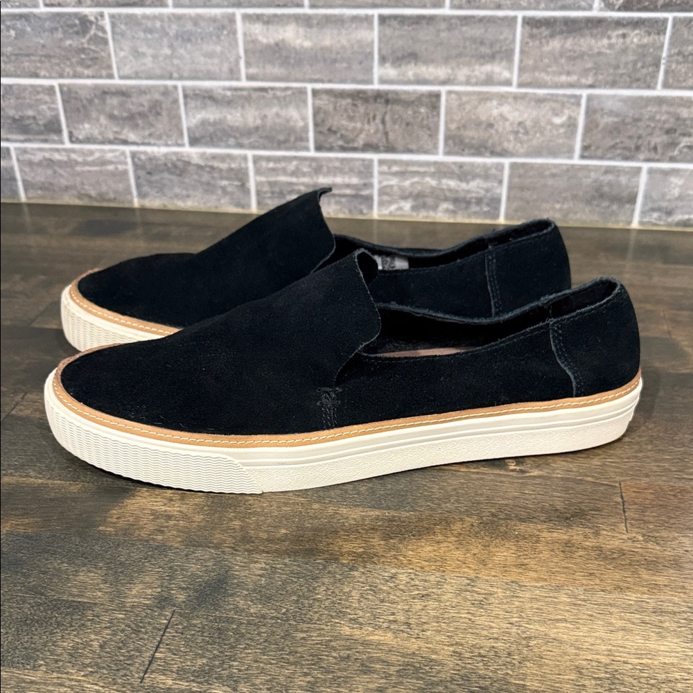 Tom’s sunset black suede slip on shoes‎ size 12 women’s